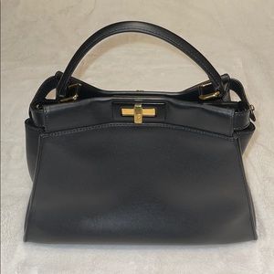 Fendi Authentic Calfskin Medium Peekaboo B…